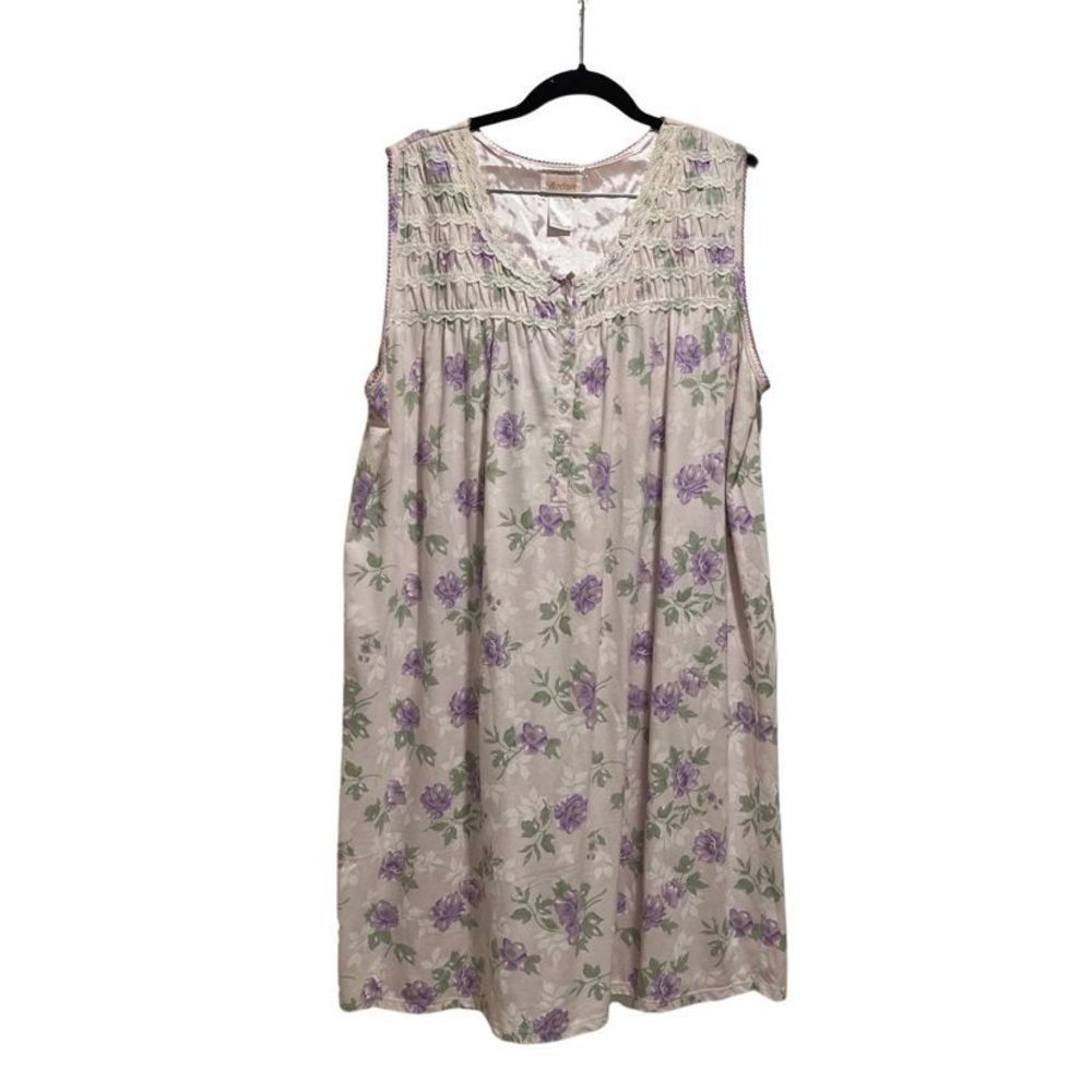 Vintage Barbizon Lavender Floral Nightgown